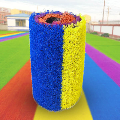 Terrain de jeu en plastique parquetant des tapis 50mm, tapis artificiel de plancher d'herbe